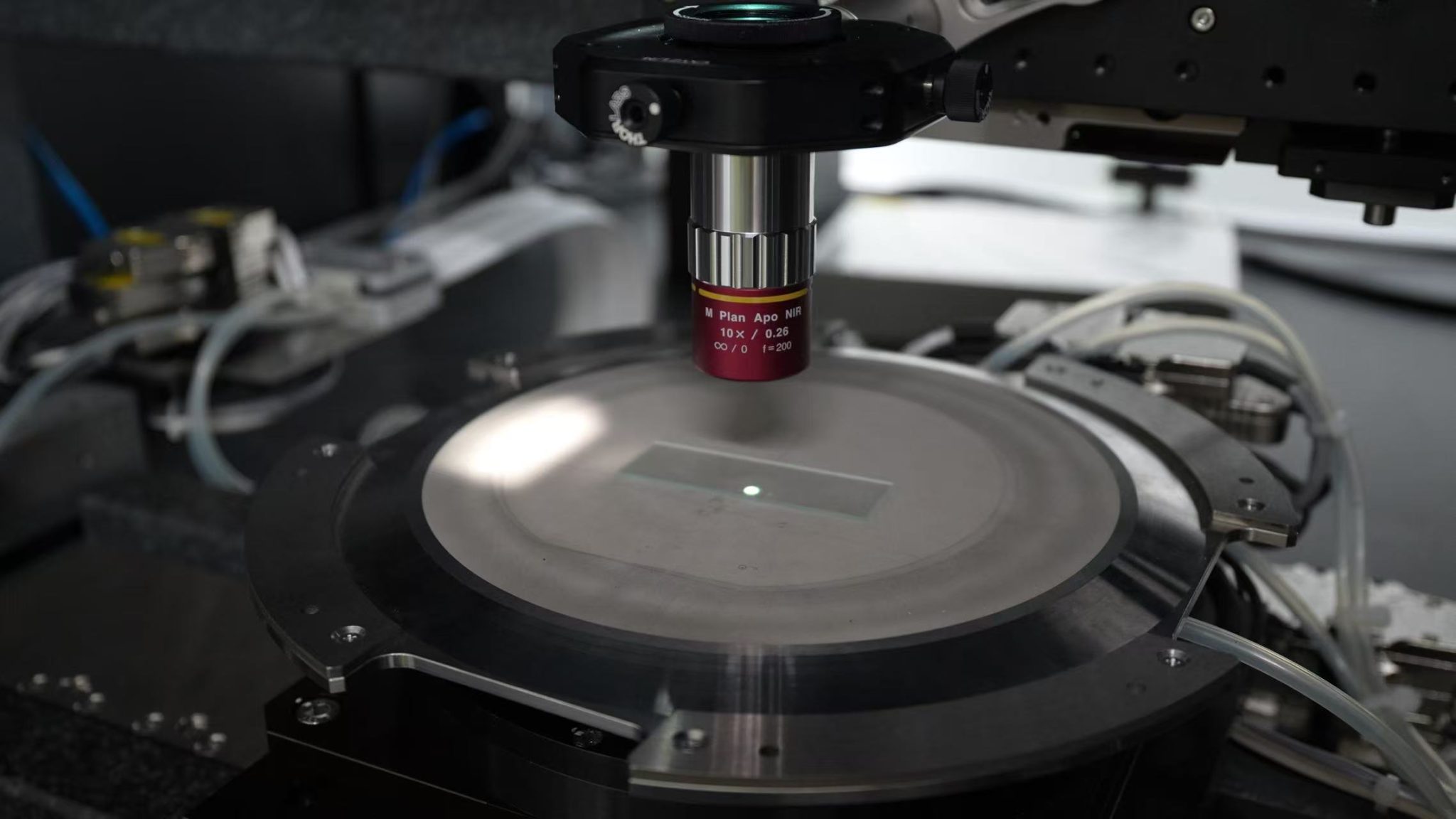 飞秒激光加工的主要优势概述 – 旭量光学